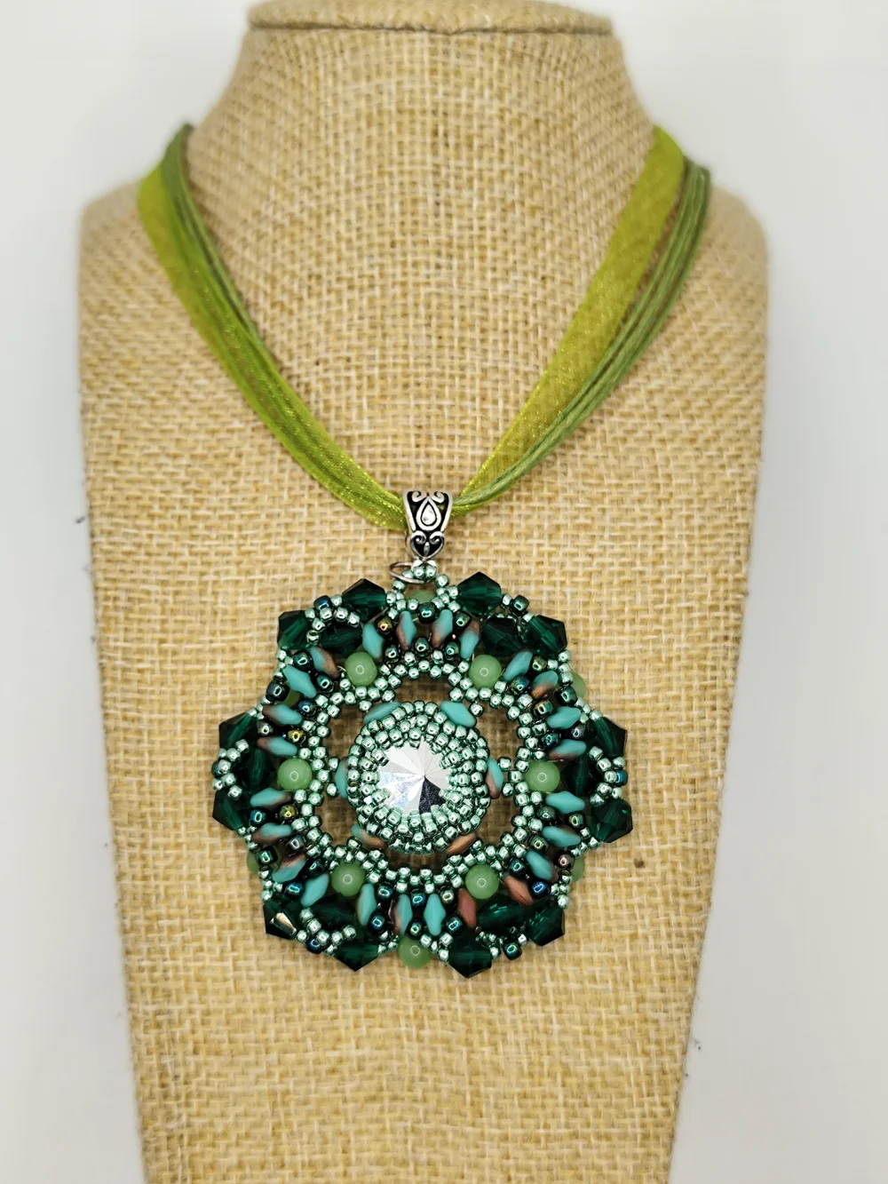 Green Beaded Mandala Pendant Necklace